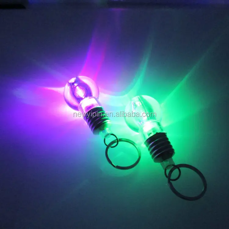 Porte-clés Mini lampe de poche LED, lumière de couleur changeante, Mini lampe torche, (batterie remplaçable)