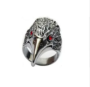 Punk diseño Animal de Metal Vintage cabeza de águila de acero inoxidable anillo de los hombres