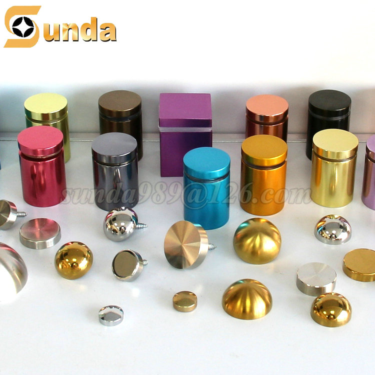 Разные материалы, вывеска, установленная стеклянная панель