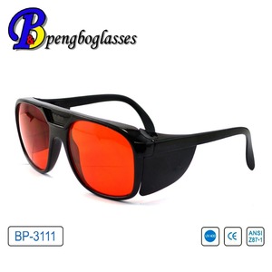 En gros lunettes de protection anti-poussière