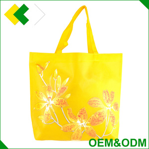 China fabricante de viaje ecológico hombro pp <span class=keywords><strong>bolsa</strong></span> de compras tejido bolso de mano no tejido de polipropileno <span class=keywords><strong>bolsa</strong></span> de <span class=keywords><strong>camiseta</strong></span> - Product Image 1