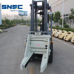 Montacargas para Bloques de Hormigón de 3.0 Toneladas, con Pinza para Bloques, Diésel - Product Image 5