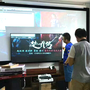 Layar proyektor portabel AI ALR baru, untuk teater Rumah, UST Anti cahaya 100 inci Format 16:<span class=keywords><strong>9</strong></span> untuk penggunaan di rumah pilihan ukuran 120 inci - Product Image 4