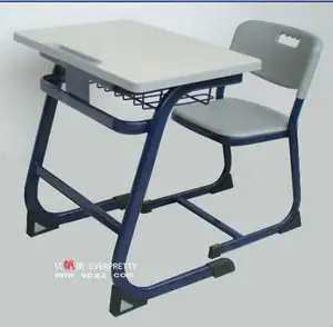 Furnitur kelas sekolah desain Modern siswa meja tunggal dan kursi