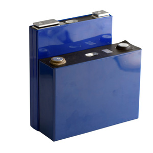 Batteria agli Ioni di Litio Prismatica di Alta Qualità 12V 3.2v 100AH, Ideale per Sistemi di Accumulo Energia Solare con Lifepo4 - Product Image 4