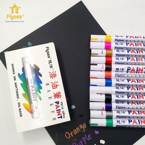 Nouveaux produits Marqueur de stylo de peinture permanente 12 couleurs résistant à l'eau Encre d'<span class=keywords><strong>alcool</strong></span> à faible odeur à base d'huile Élégant et durable - Product Image 6