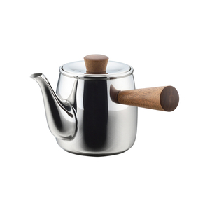 Théière japonaise authentique Miyzaki Chaki en acier inoxydable fabriquée à Tsubame Niigata Japon - Product Image 4