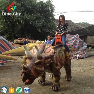 Lifelike Walking Robotic Animatronic Dinosaur Ride For Amusement Park