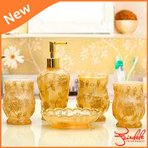 fuentes del hotel 5 pcs color amarillo completo de accesorios de cuarto de baño - Product Image 1