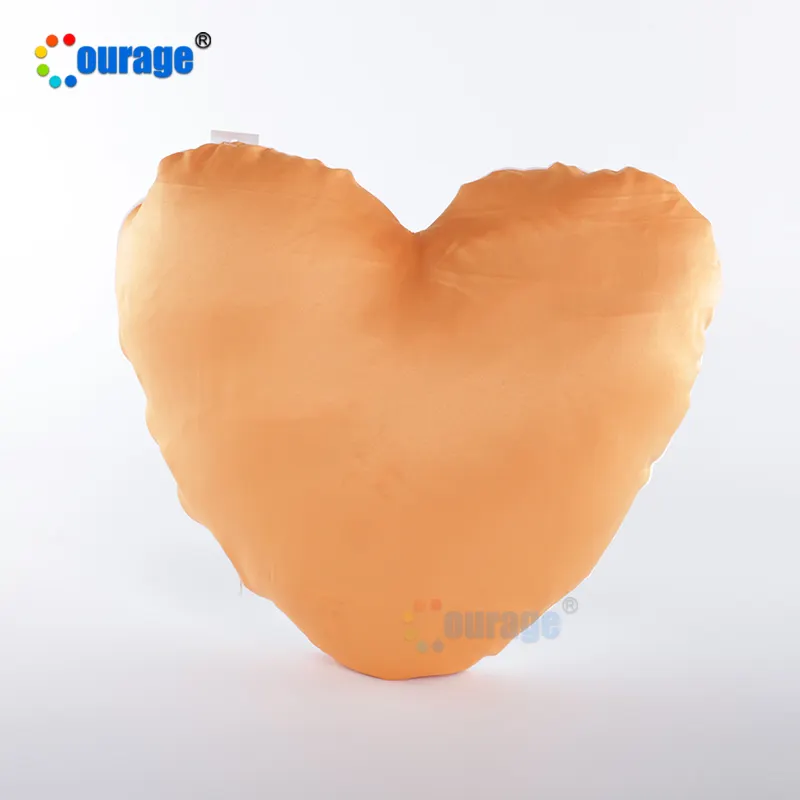 ปลอกหมอนผ้าไหมพิมพ์ซับลิเมชันลายหัวใจสีส้มทึบ