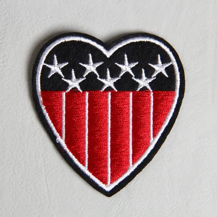 No mould charge custom patches heart shape personalized embroidery patch
