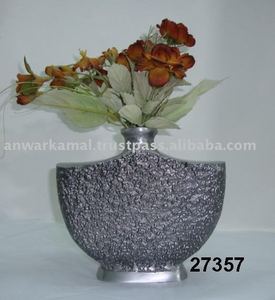 Wholesale Price Top Selling Cast Aluminium Vase With <b>Mirror</b> Polished - Product Image 3