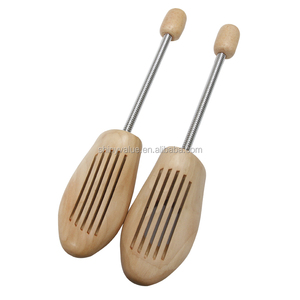 Embauchoirs en <span class=keywords><strong>bois</strong></span> <span class=keywords><strong>de</strong></span> Schima très demandés <span class=keywords><strong>pour</strong></span> chaussures <span class=keywords><strong>de</strong></span> printemps, tailles 35-48, 100 % conformes, <span class=keywords><strong>couleur</strong></span> <span class=keywords><strong>bois</strong></span> naturel - Product Image 1