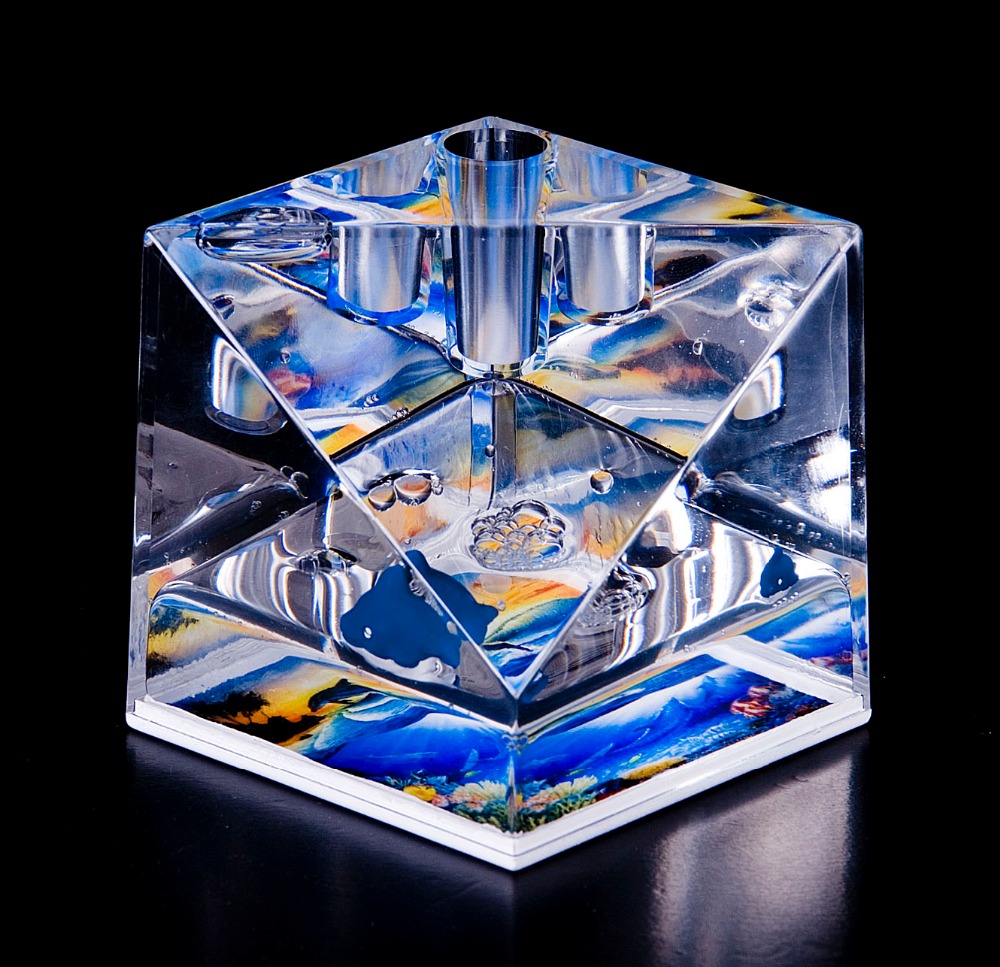 Wholesale Custom Clear Pen Holder Container Acrylic Pen Holder With Liquid Cute Fish Flotage