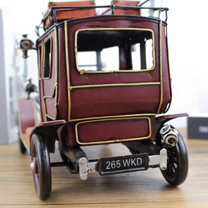 Modellino <span class=keywords><strong>Auto</strong></span> d'Epoca in Metallo 1907 Scala 1:12 Figurina Veicolo Vintage Modellino <span class=keywords><strong>Auto</strong></span> Retrò Regalo per Ragazzi Decorazione Casa Ufficio - Product Image 5
