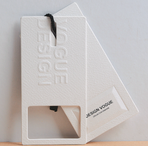 Papel Especial de Lujo, un Juego de Etiquetas Colgantes con Logotipo en Relieve para Ropa - Product Image 3