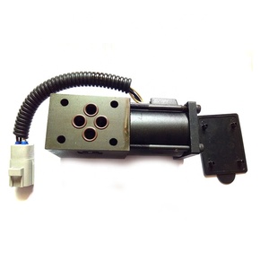 Piezas de carretilla elevadora 32610-30520-71 Válvula solenoide de bobina electromagnética Válvula solenoide de caja de cambios automática - Product Image 1