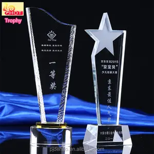 2017 New Design K9 Customized Crystal With Base Cheap Glass Trophy Award