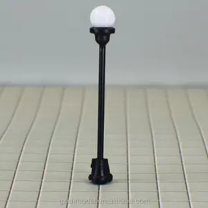 Modell lampe im Maßstab für HO O Train Railway Scenery Laternen pfahl, LED-Ampel T4 5CM