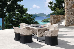Juego de Mesa y Sillas de Mimbre Blanco de Estilo Griego Elegante para Jardín, Hotel o Exteriores - Product Image 2