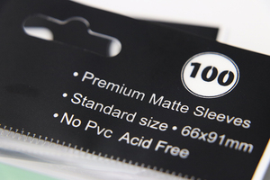 Ckcs04 Mới Phát Hành Màu Đỏ Tùy Chỉnh Cao Cấp Kinh Doanh Thẻ Tay Áo 500Pcs Mỗi Trường Hợp Thức Ăn Sử Dụng Nổi Matte Hoàn Thành - Product Image 5