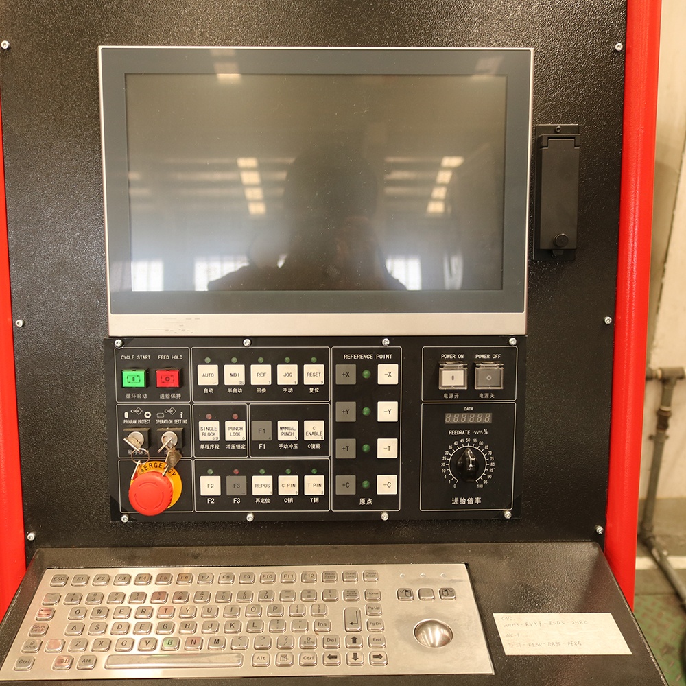 amada turret punching machine