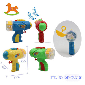 La nuova pistola ad acqua della bolla del fumetto con la caramella dolce scherza il giocattolo per la <span class=keywords><strong>stagione</strong></span> <span class=keywords><strong>estiva</strong></span> - Product Image 2