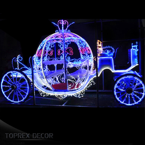 Lumière LED imperméable à motif citrouille, carrosse de Cendrillon pour décoration de Noël en extérieur avec fonction clignotante, indice de protection IP65 - Product Image 1