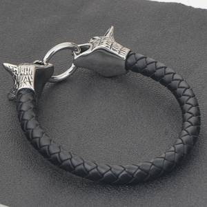Bracelets pour hommes en acier inoxydable, style punk, avec chaîne double tressée et plaqué or 18 carats, motifs tête de squelette, tête de loup, tête de lion - Product Image 3