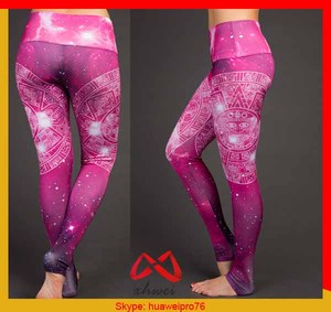 Mujeres del deporte capris Custom gimnasio de yoga pantalones impreso galaxy leggings - Product Image 2