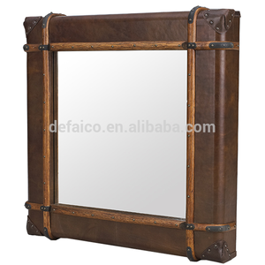 L'aviation malle en cuir antique miroir carré - Product Image 1