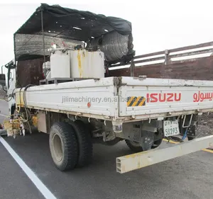 Highway Penyemprotan Pengap Dingin Plastik Cat Truk Mounted Selandia Baru Standar Mesin