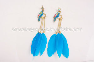 Mode européenne <span class=keywords><strong>et</strong></span> américaine bijoux en gros goutte à goutte <span class=keywords><strong>encore</strong></span> superbe femme pie plume boucles d'oreilles - Product Image 1
