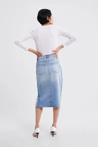 Gonne da donna in denim strappato effetto baffo gonne di jeans da donna blu elasticizzate di moda