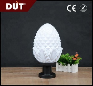 Wholesales Golden Rose IP44 Plastic E27 Outdoor Ultraviolet Gate Pillar <strong>Pineapple</strong> Shape Garden <strong>Light</strong> 1-Year Warranty 110V-220V - Product Image 3