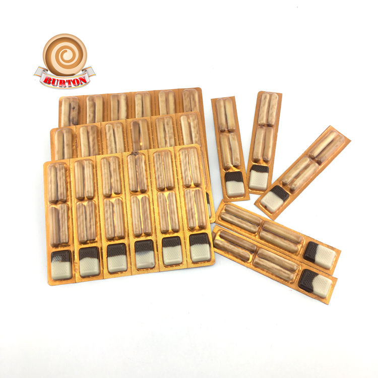 Новые кондитерские бисквитные палочки и печенье с молочным шоколадом