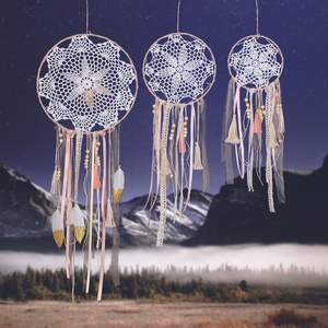 28cm y 20cm y 15cm hecho a mano hermoso de la venta caliente sueño catcher grandes colgando de la pared de plumas - Product Image 1