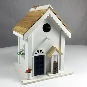 Maisons en bois colorées, pièces, décoration d'intérieur Unique, à vendre - Product Image 4