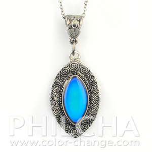 Collier d'humeur d'oeil de cheval de changement de couleur multi dans la couleur argentée antique - Product Image 6