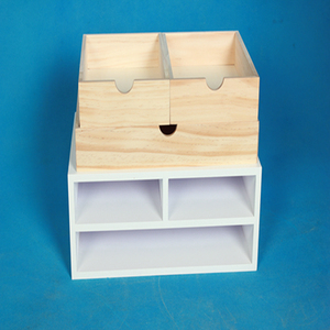 Il ragazzo sulla scatola di legno da leon leyson - Product Image 6