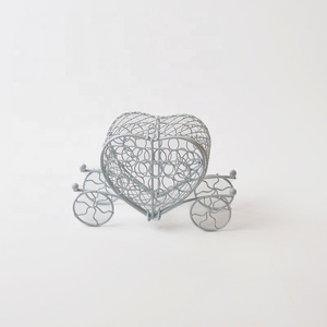 ฟักทอง Carriage Candy งานแต่งงานกล่องโลหะช็อกโกแลตกล่อง