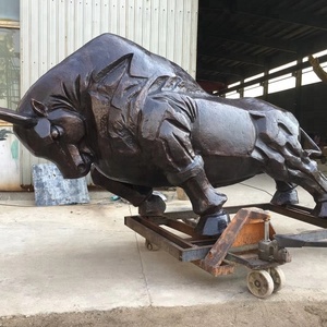 Escultura de Toro Decorativa Abstracta para Jardín, para Exteriores - Product Image 1
