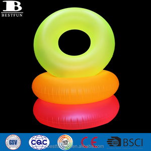 Anneau de natation gonflable en <span class=keywords><strong>PVC</strong></span> épaissi de couleur bonbon <span class=keywords><strong>pas</strong></span> <span class=keywords><strong>cher</strong></span> personnalisé chambre à air pour enfants adultes piscine plage eau amusant jouet d'été - Product Image 3