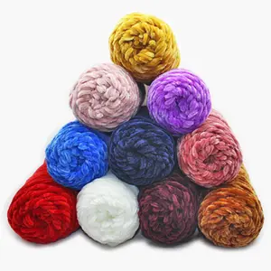 Hot Koop Zachte Polyester 1ply Filament Chunky Chenille Breien Garen Voor Doek En Sjaal