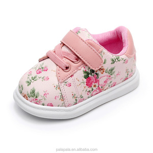 <span class=keywords><strong>Scarpe</strong></span> Carine per Bambine, Mocassini Morbidi, Sneakers Primaverili 2018 con Fiore Nero per Bambine - Product Image 2