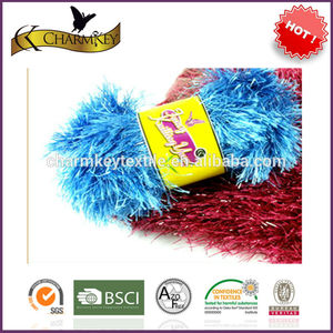Fil de nylon fantaisie. poilu en bleu clair - Product Image 1