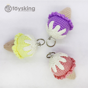 Giocattoli Amigurumi all'Uncinetto a Forma di Cibo, Portachiavi Gelato Delizioso per Vendita all'Ingrosso - Product Image 1