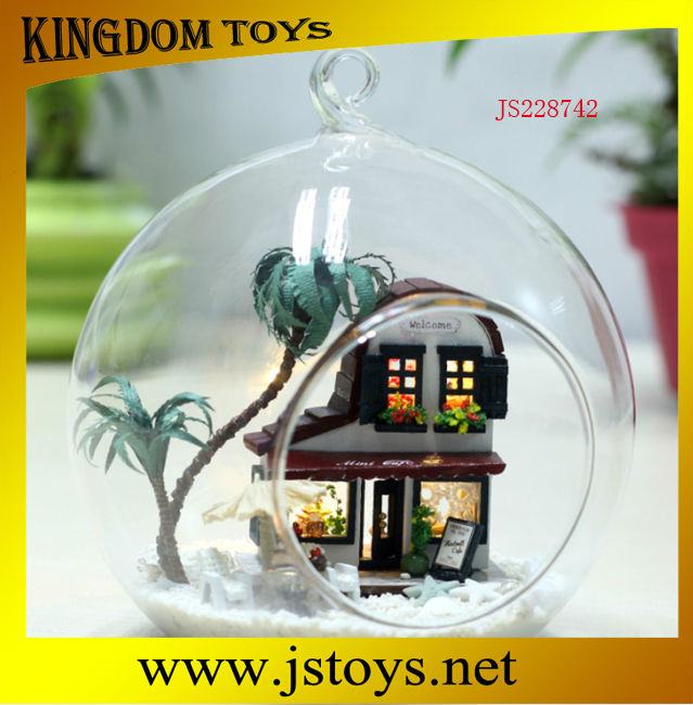 голубое стекло бутылки декоративные с небольшой водяной фонтан для дома