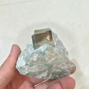 Doğal Fiyatlar Demir Pirit Mineral Cevheri Taş Satılık