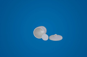 laboratoire porcelaine perforée avec couvercle et dise, baie vitrée - Product Image 3